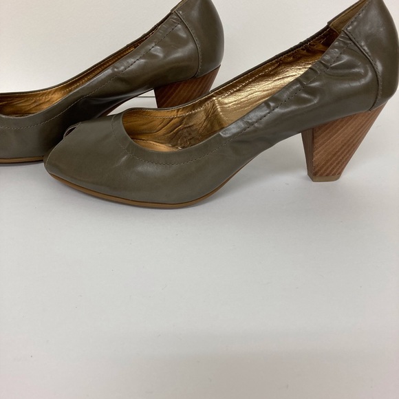 New Ecco ladies open toe pumps 40 (9) NWOT - Picture 1 of 5